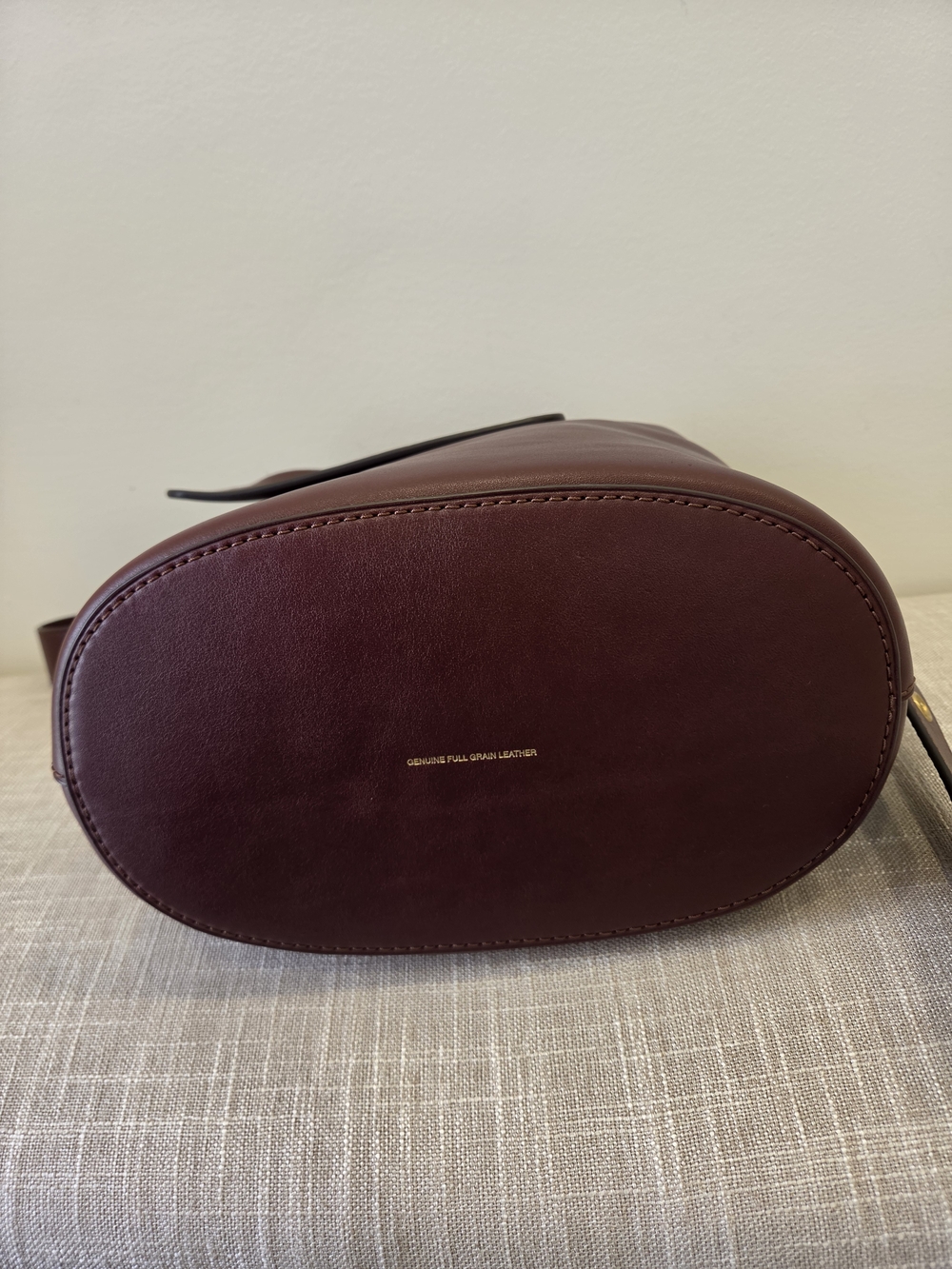 Coach Leather Bucket Bag in Burgundy - Picture 8 of 8